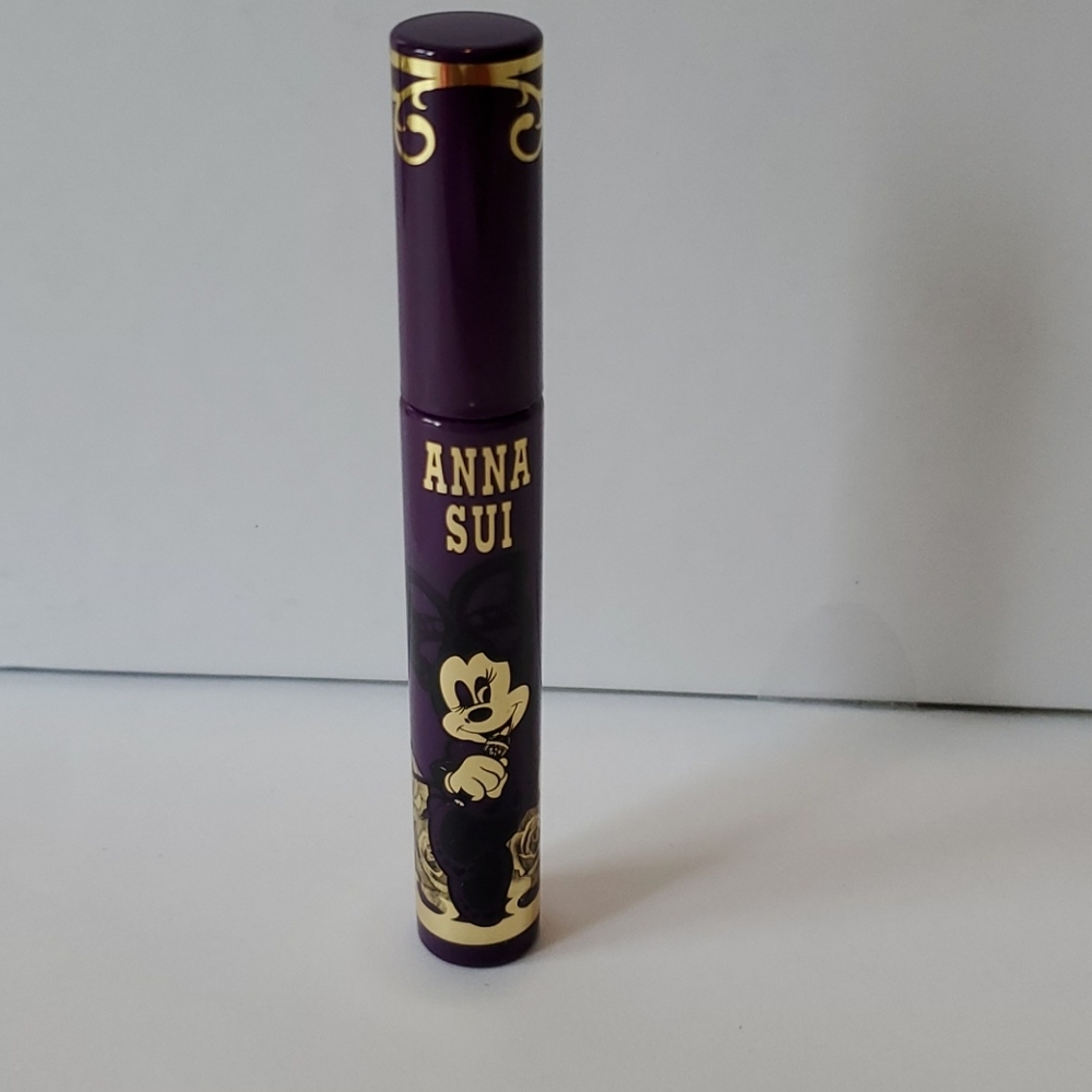 NWOT Anna Sui x Disney Mascara